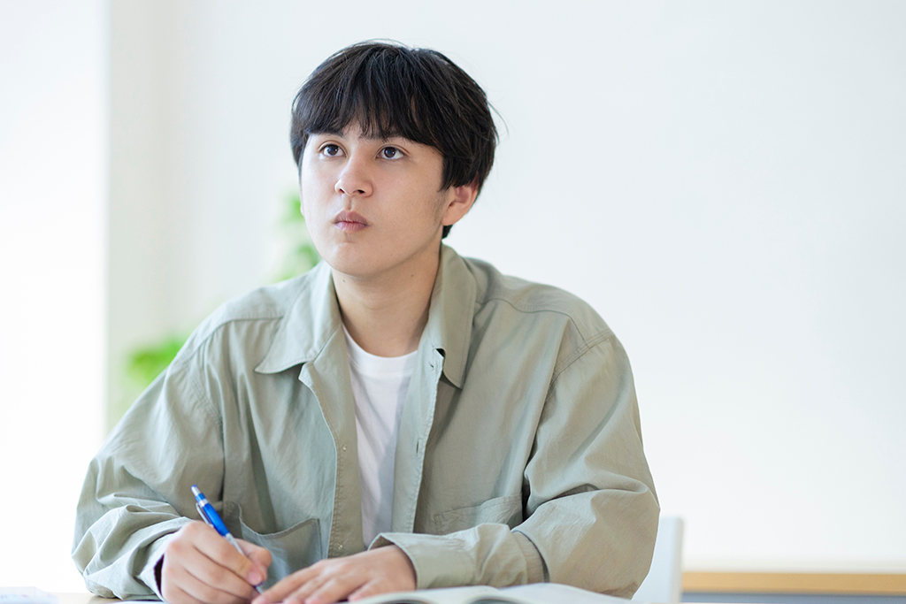 費用を抑えて学ぶ方法のイメージ