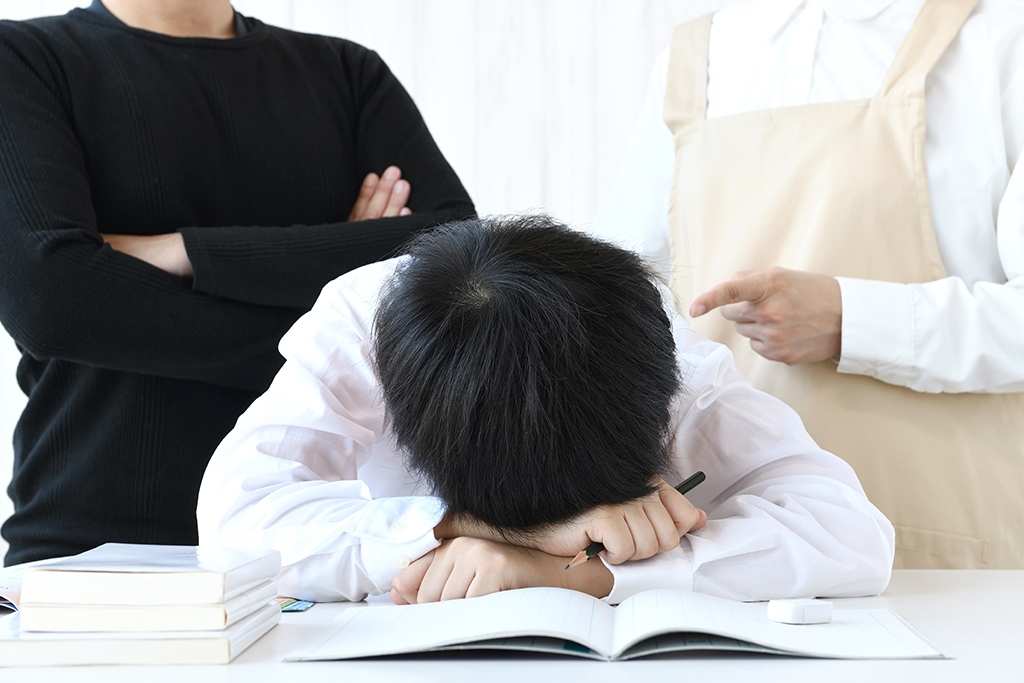 落ち込んでいる